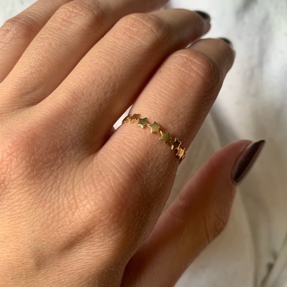 14k gold delicate star ring - size 8 - Picture 5 of 14